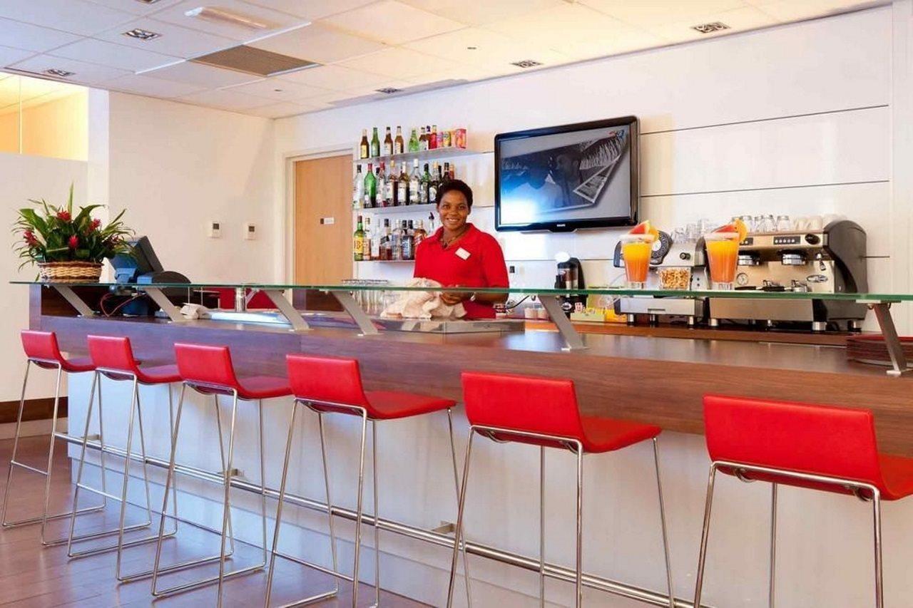 Ibis Malabo Hotel Екстериор снимка