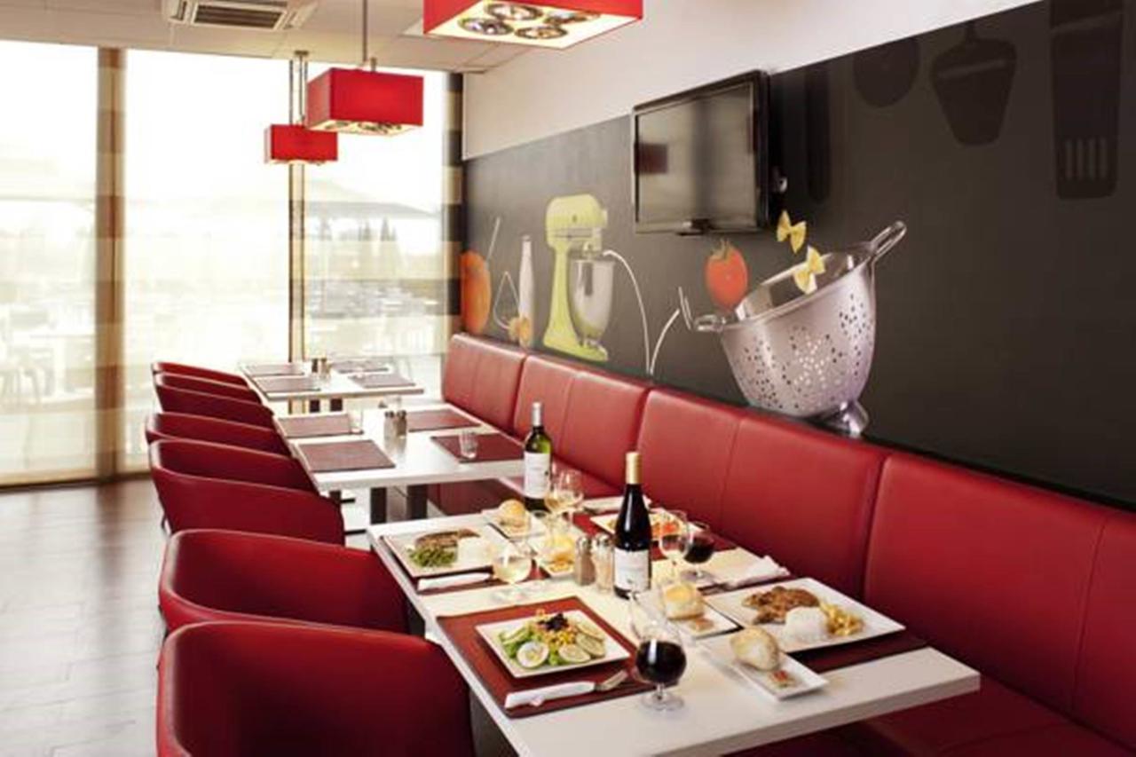 Ibis Malabo Hotel Екстериор снимка