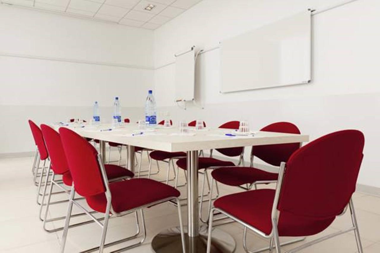 Ibis Malabo Hotel Екстериор снимка